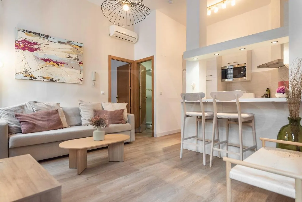 Artistic Apartment In The Heart Of Malaga By Rems