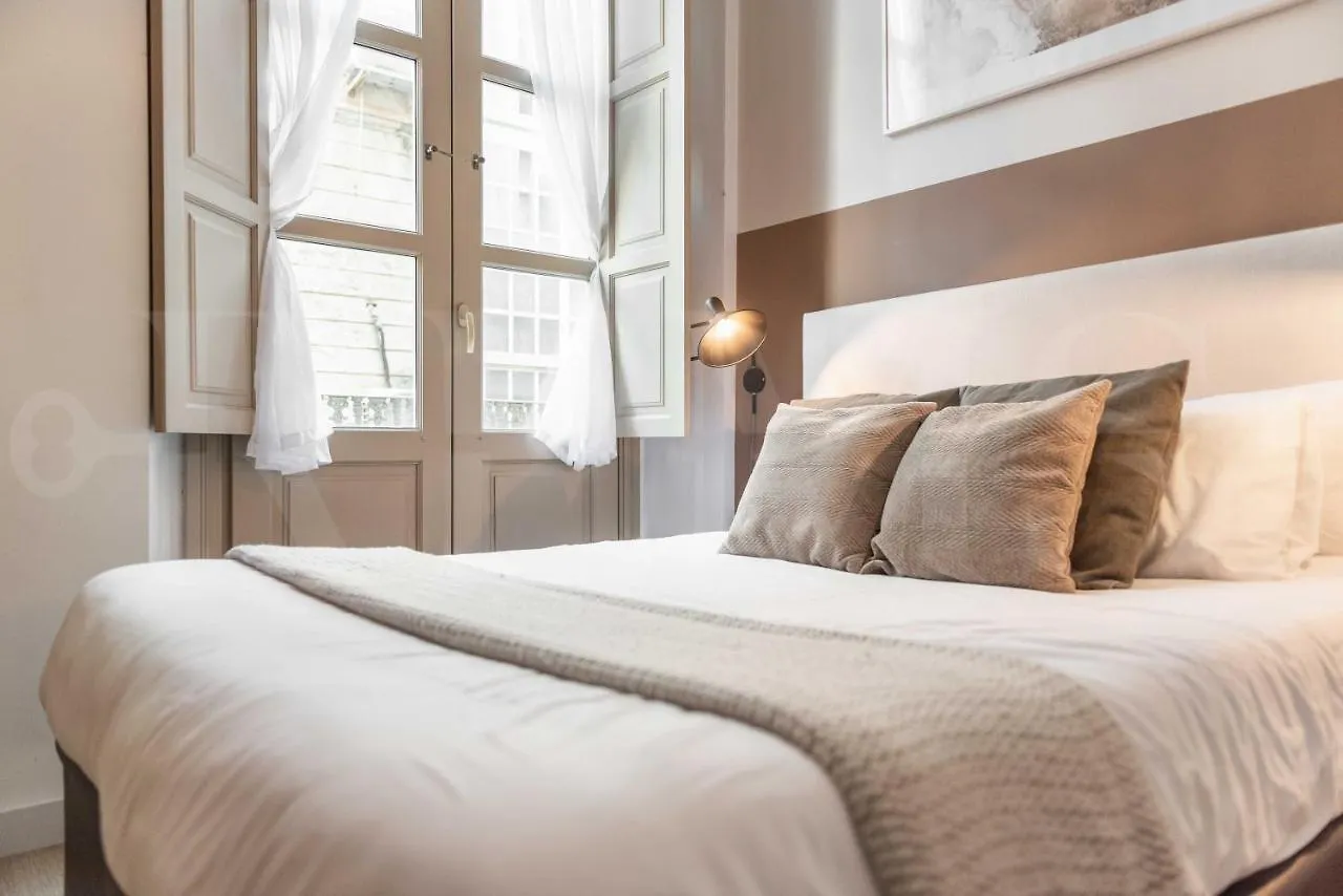 Artistic Apartment In The Heart Of Malaga By Rems