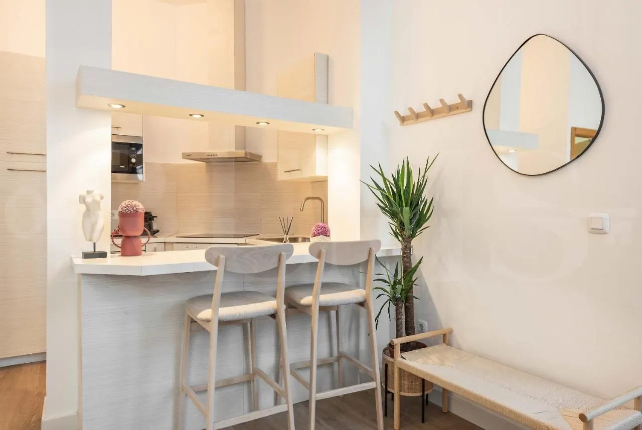 Artistic Apartment In The Heart Of Malaga By Rems