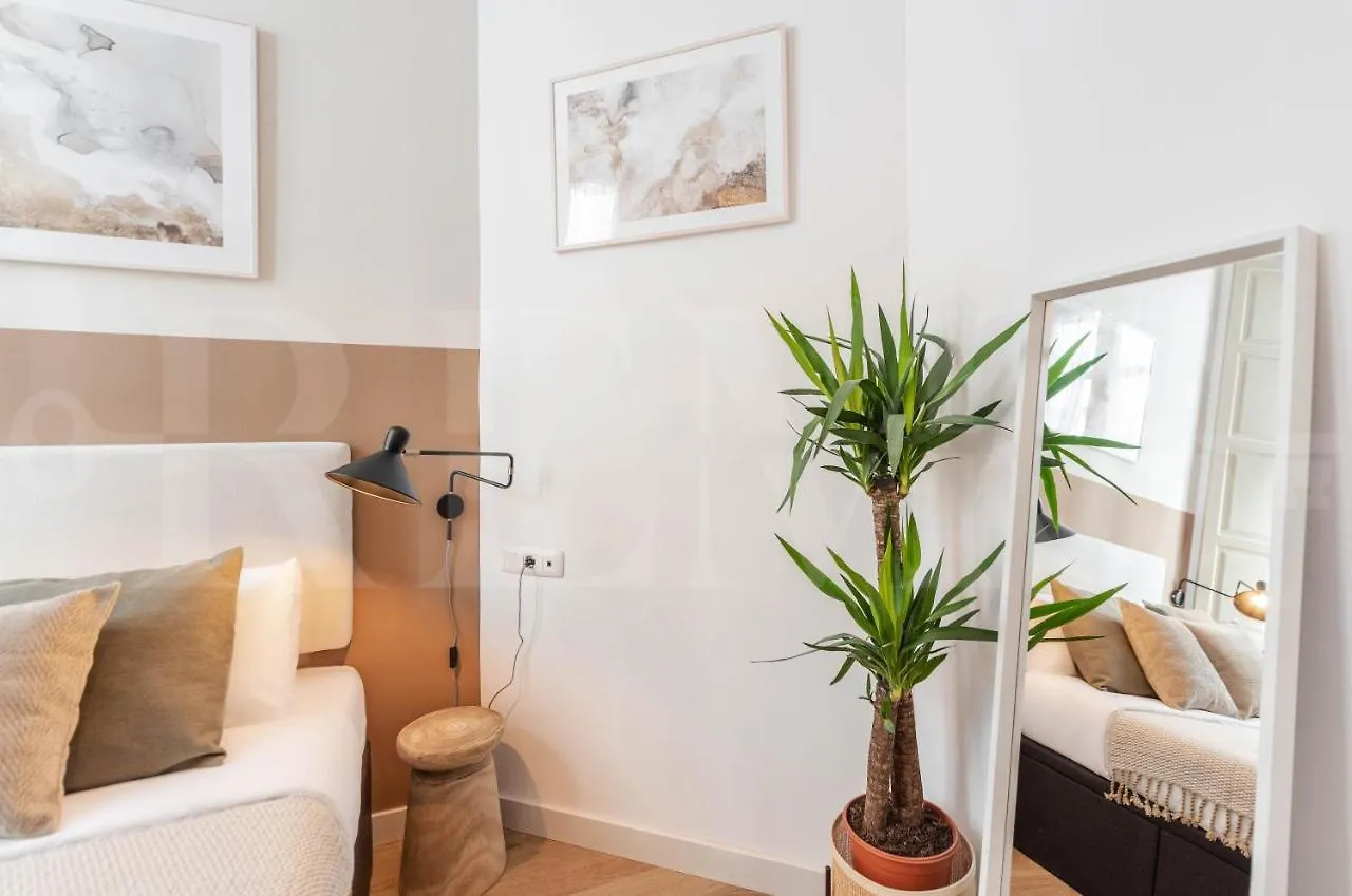 Artistic Apartment In The Heart Of Malaga By Rems